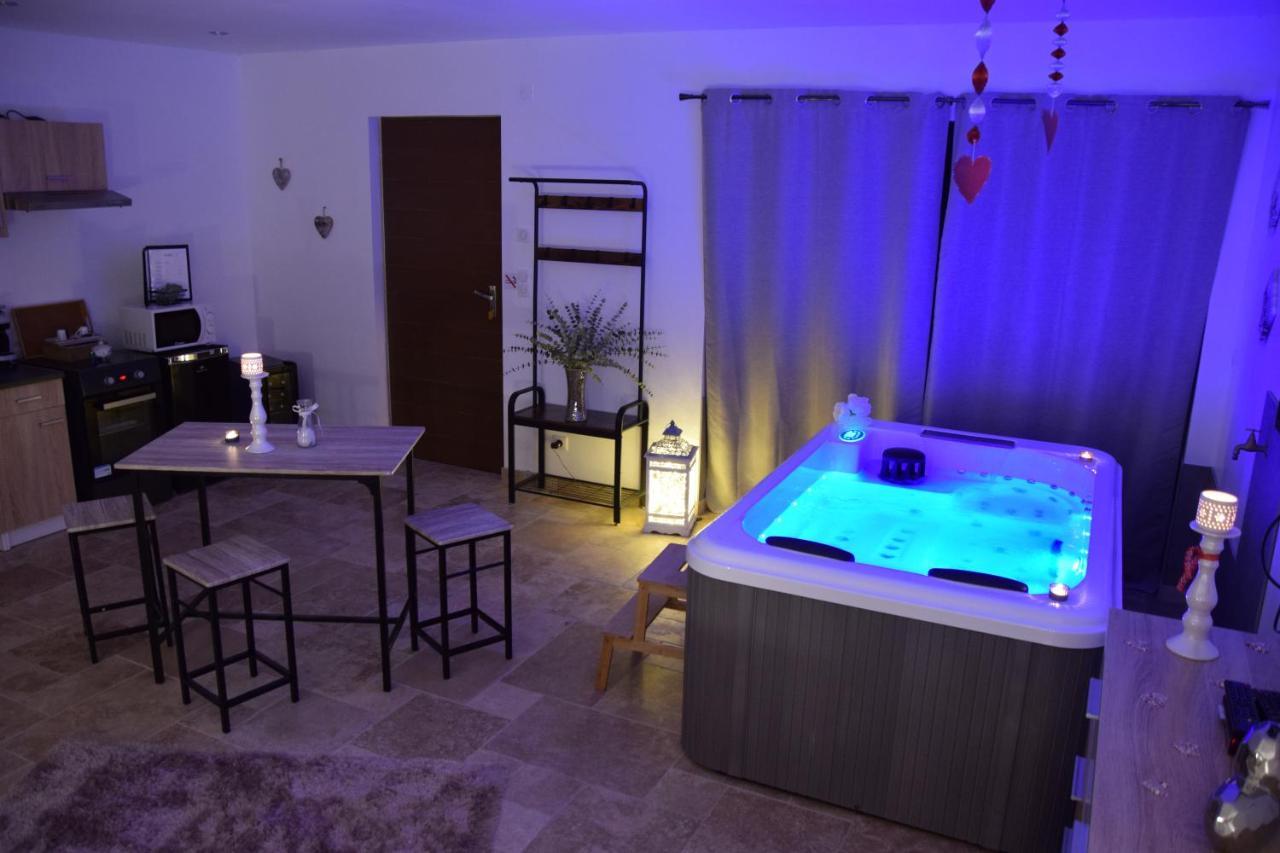 Gites spa de charme L ETOILE SPA Beynac-et-Cazenac Eksteriør billede