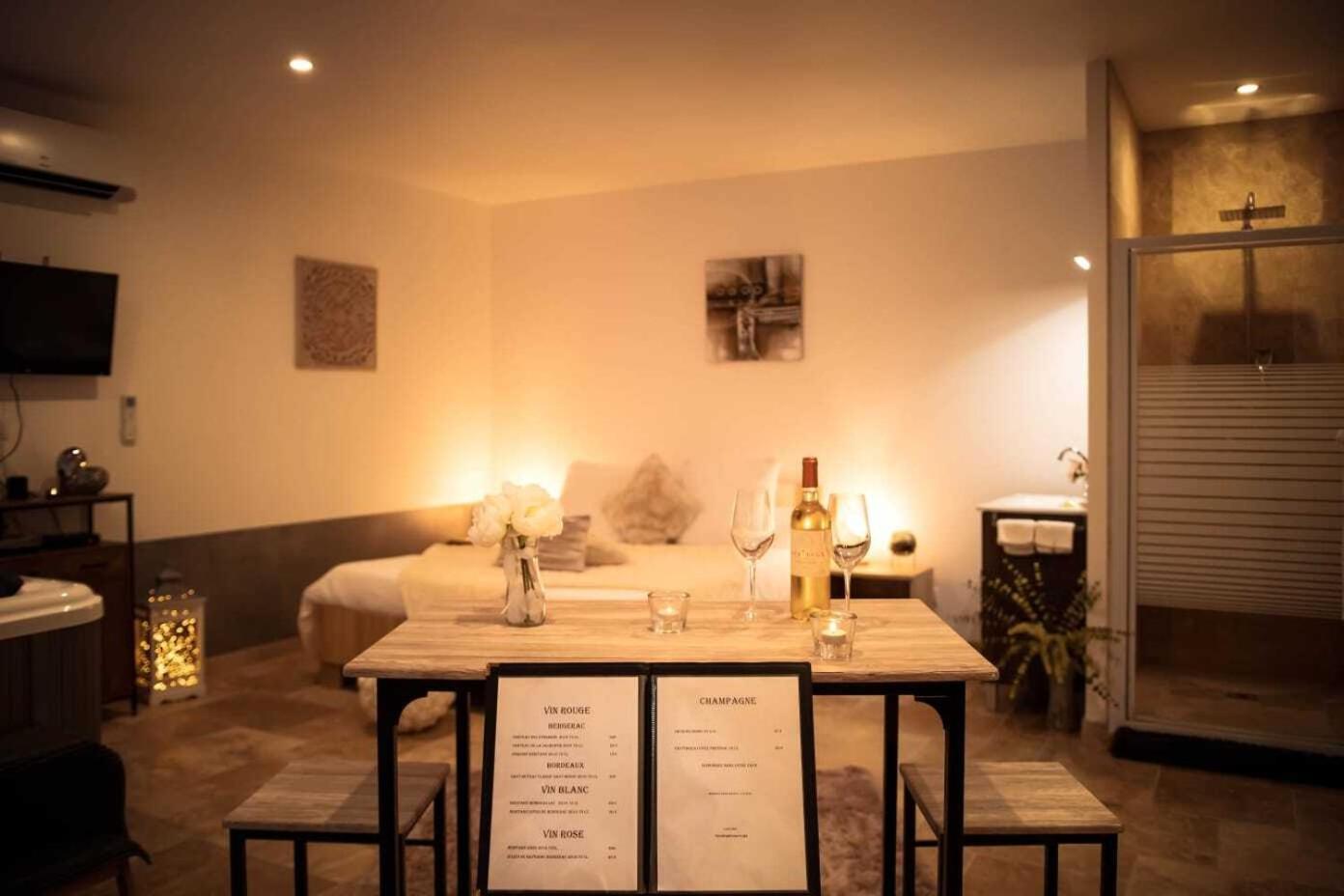 Gites spa de charme L ETOILE SPA Beynac-et-Cazenac Eksteriør billede